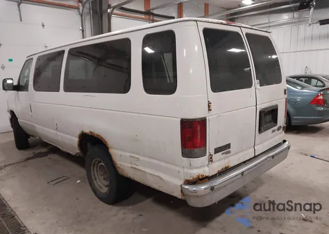 2010 Ford E-350 Super Duty Xlt from USA, damaged, VIN 1FBSS3BL5ADA64903